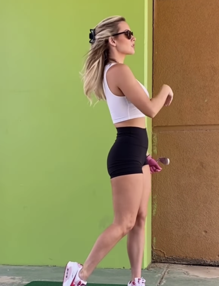 Paige Spiranac Wants to Know if You Pull Out! - Photo 44