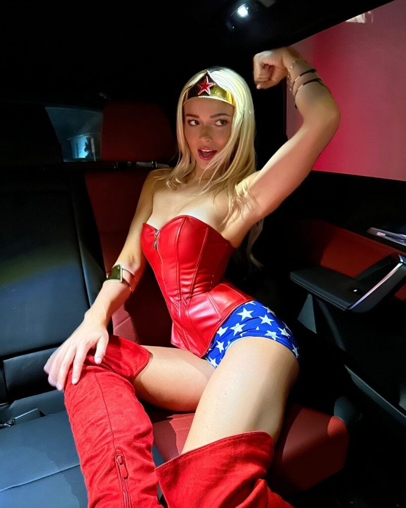 Livvy Dunne is Wonder Woman!